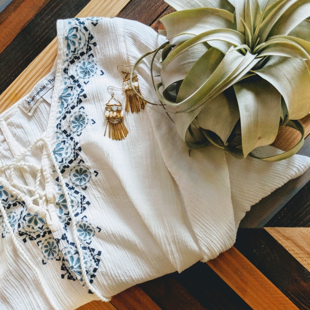 Abercrombie and Fitch Embroidered Boho Top